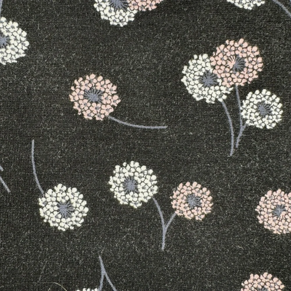 LOFT Daisy print stretchy A line midi skirt size medium